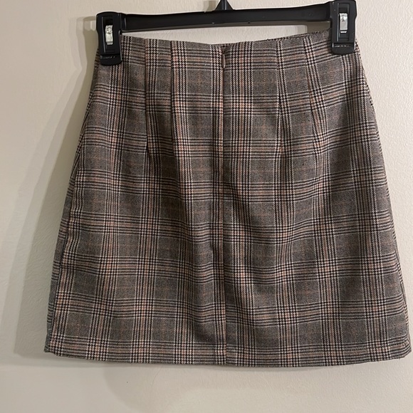 John Galt PacSun Brown Plaid Mini Skirt size o/s one size Waist 12” Length 15” - Picture 2 of 6